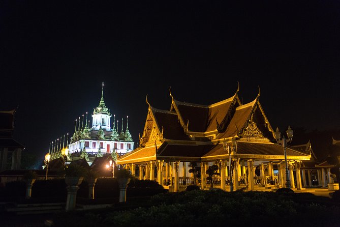 Bangkok by Night: Temples, Markets and Food Tuk-Tuk Tour - Itinerary and Timeline