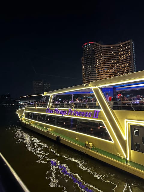 Bangkok: Chao Phraya River Cruise With Indian Buffet Dinner - Relaxing Ambiance and Scenic Views