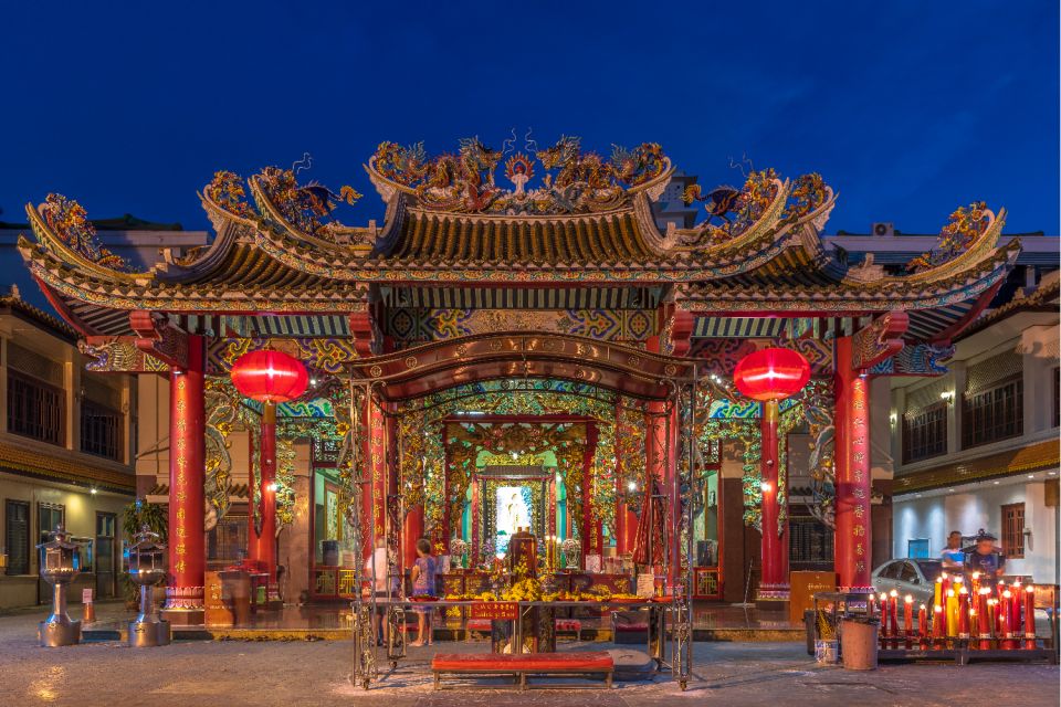 Bangkok: Chinatown and Wat Traimit Self-Guided Walking Tour - Getting Started