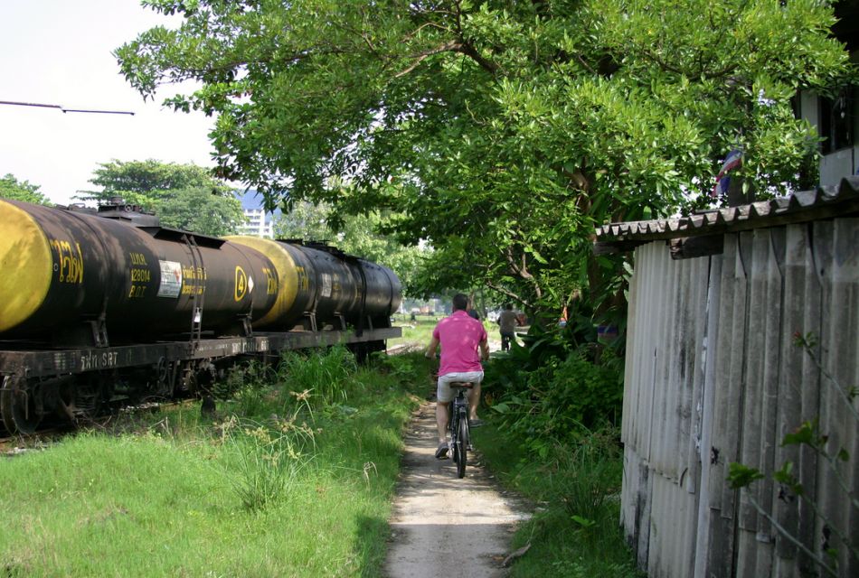 Bangkok: City Culture Half-Day Bike Tour - Train Graveyard Bicycle Ride