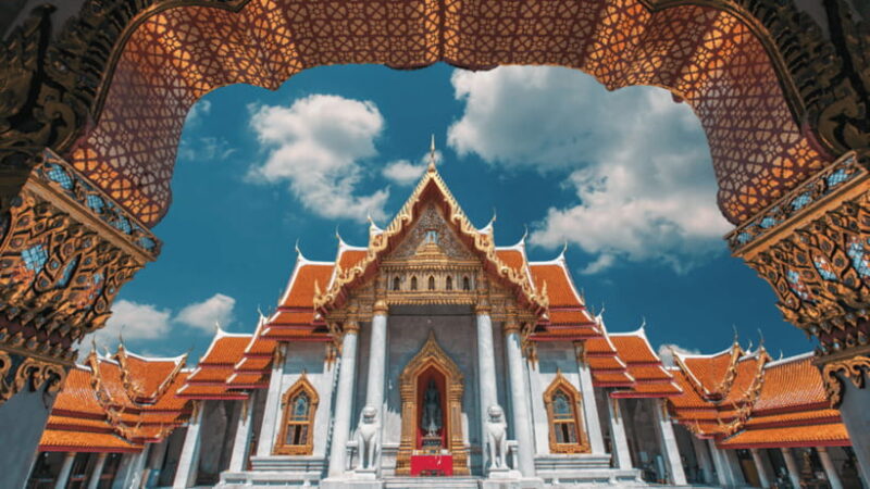 Bangkok: City Highlights Private Tour With Palace & Temples - Pickup and Itinerary