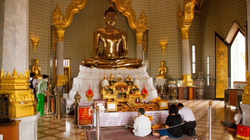 Bangkok: City Highlights Private Tour With Palace & Temples - Largest Golden Buddha