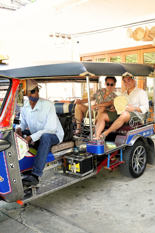 Bangkok: Cooking Class + Tuk Tuk Ride + Market Tour - Key Points