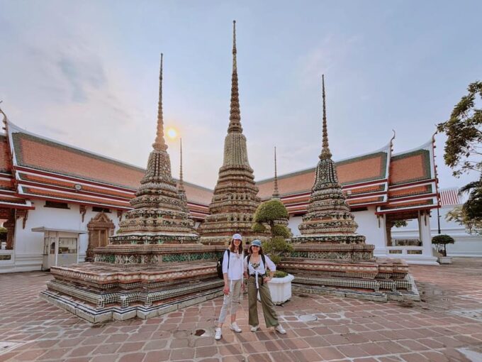 Bangkok: Elegant Grand Palace & Wat Pho - Private Tour - Frequently Asked Questions