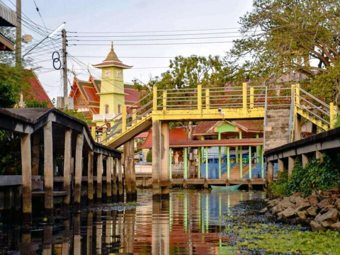 Bangkok: Floating Market, Dragon Temple, Na Satta Museum - Frequently Asked Questions