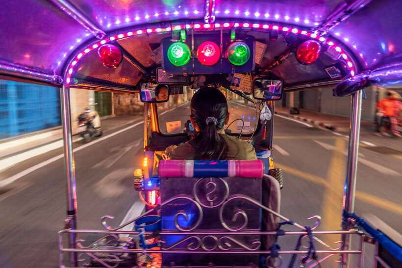 Bangkok: Flower Market and Food Night Tour by Tuk Tuk - Starting Point and Meeting Time