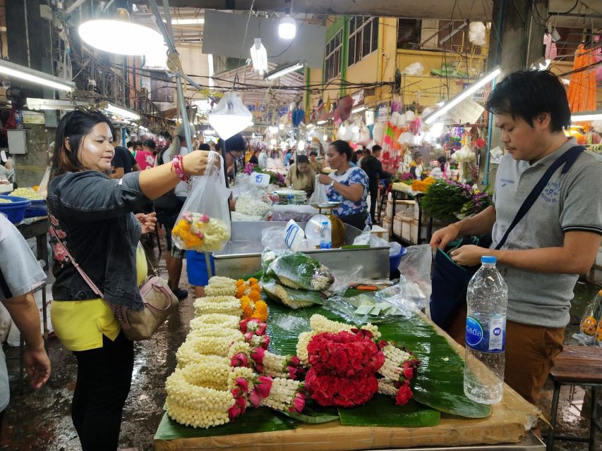 Bangkok: Full-Day Hop-On Hop-Off Walking Tour Mini Group - Booking and Cancellation
