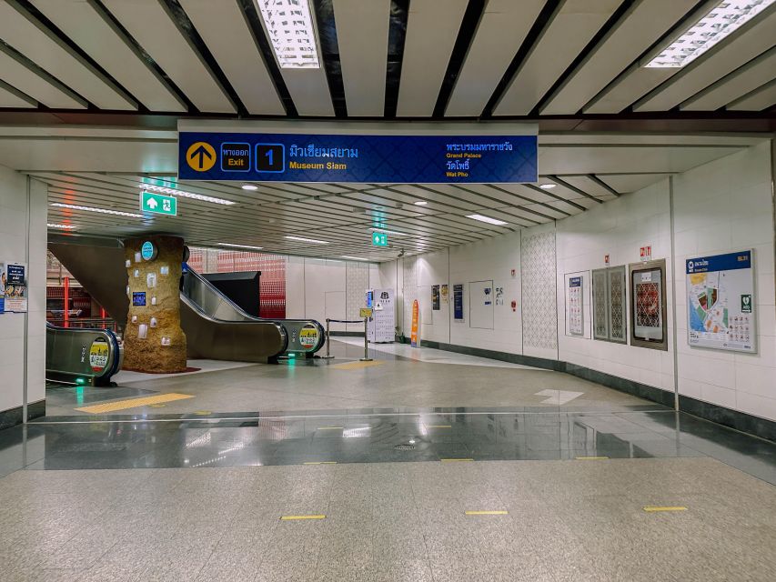 Bangkok: Grand Palace and Emerald Buddha Half-Day Tour - Frequently Asked Questions