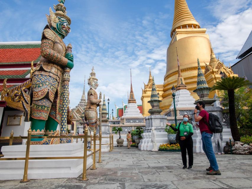 Bangkok: Grand Palace and Wat Arun Guided Walking Tour - Itinerary Highlights