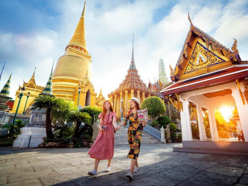 Bangkok: Grand Palace and Wat Phra Kaew Guided Walking Tour - Dress Code