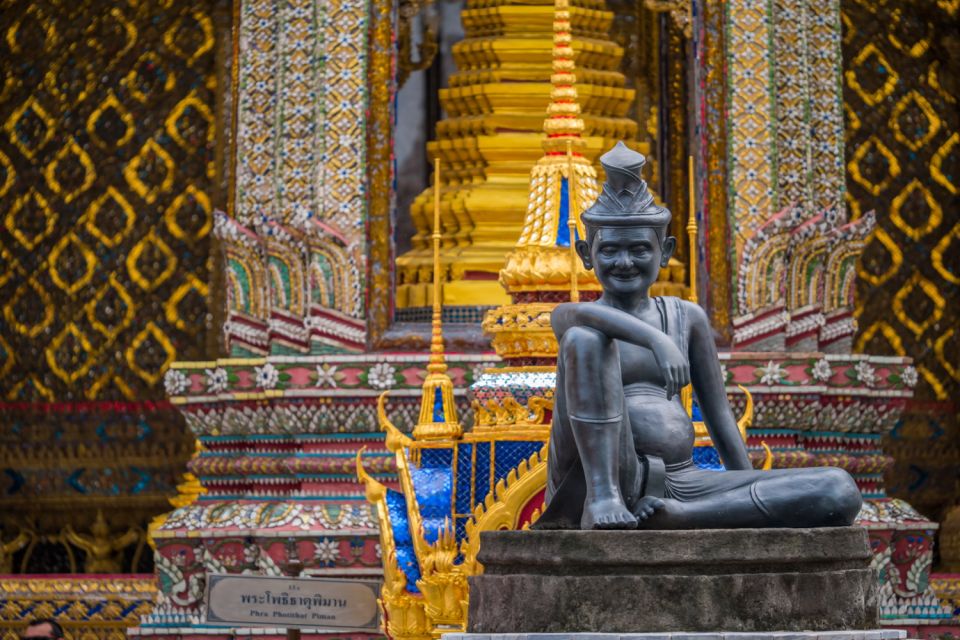 Bangkok: Grand Palace Self-Guided Walking Tour - Using the Audio Guide and Map