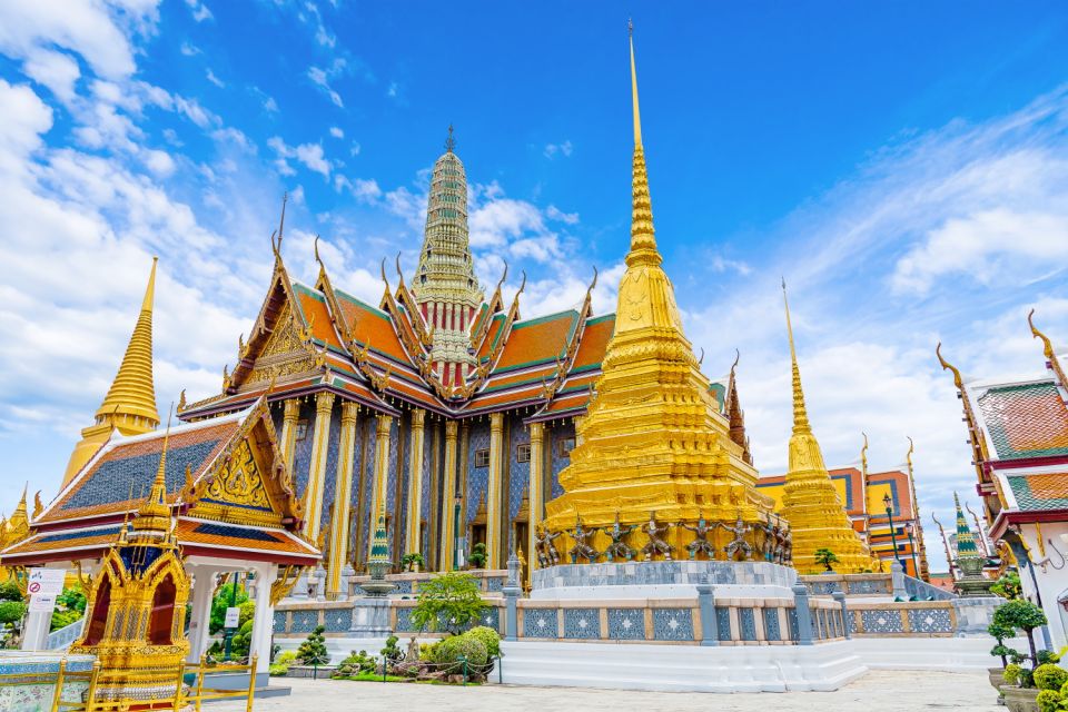 Bangkok: Grand Palace Self-Guided Walking Tour - Practical Tips for the Tour