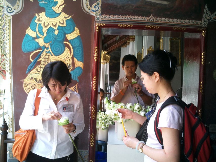 Bangkok: Grand Palace, Thai Dance & Fun Street Walk Private - Itinerary