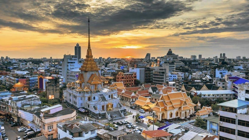 Bangkok: Grand Palace, Wat Phra Kaew, and Wat Trimit Tour - Tour Overview and Pricing