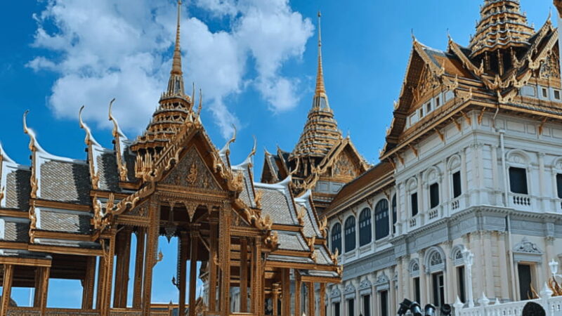 Bangkok: Highlights Tour Grand Palace and the Royal Temple - Pickup and Transportation