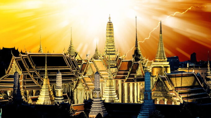 Bangkok: Highlights Tour Grand Palace and the Royal Temple - Exploring the Grand Palace