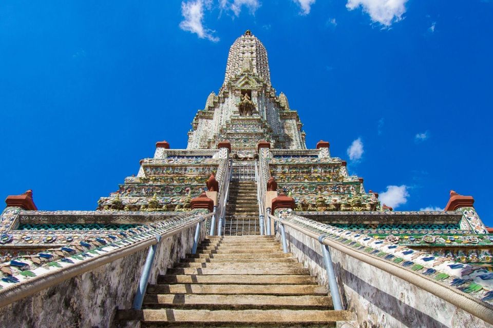 Bangkok: Historical Temples Tour & Hidden Bar at Sunset - Avoiding the Heat
