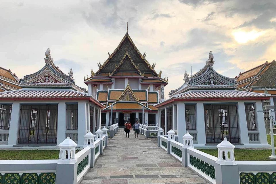 Bangkok: Historical Temples Tour & Hidden Bar at Sunset - Inclusions and Exclusions