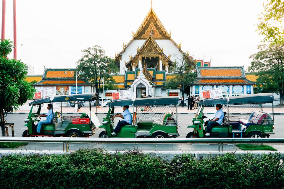 Bangkok: Hop On Hop Off Tuk Tuk & Boat Chao Phraya River - Booking and Availability Details