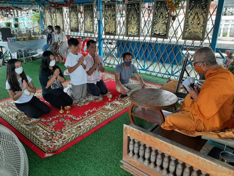 Bangkok Long Boat Canal a Big Buddha & Culture Markets Tour - Exploring Bangkoks Old Town