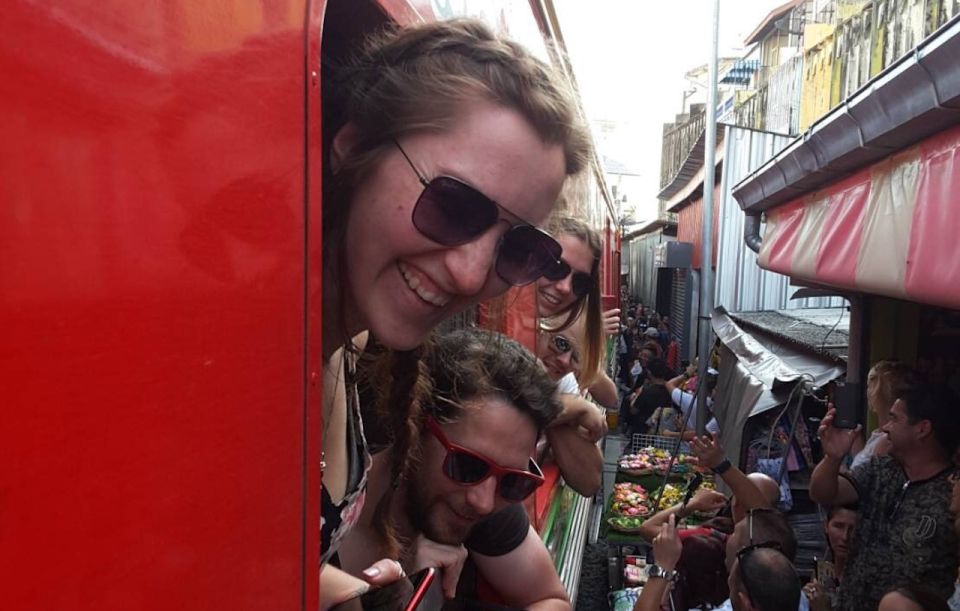 Bangkok: Maeklong Railway Market and Floating Market Tour - Meeting Points