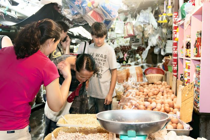 Bangkok: Maliwan Thai Cooking Class With Market Tour - Market Tour Experience