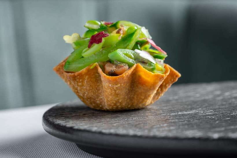 Bangkok: Mia (One Michelin Star) Dinner and Drink Voucher - Getting There