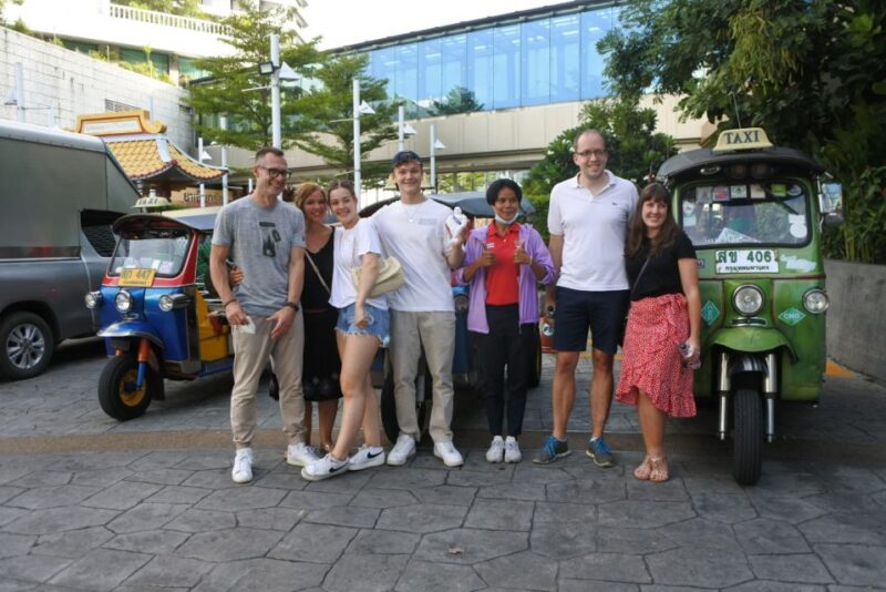 Bangkok: Michelin Guide Street Food Tour by Tuk Tuk - Key Points