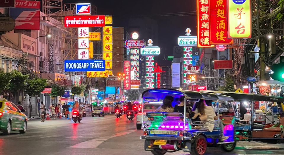 Bangkok Night Tour: Food, Temple & Tuk-Tuk - Key Points