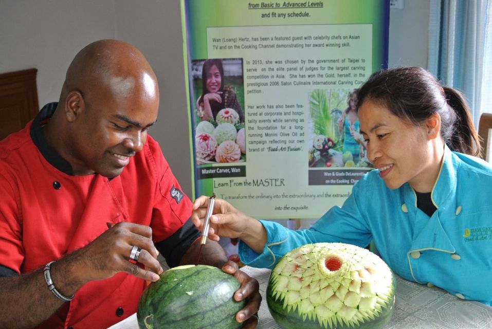 Bangkok: Professional Thai Fruit and Vegetable Carving Class - Key Points