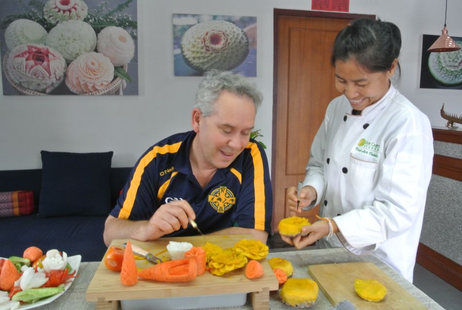 Bangkok: Professional Thai Fruit and Vegetable Carving Class - Class Duration Options