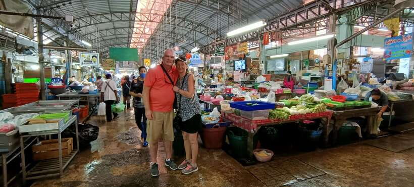 Bangkok: Railway Market & Damnuansaduak Floating Market Tour - Cancellation Policy and Flexible Booking