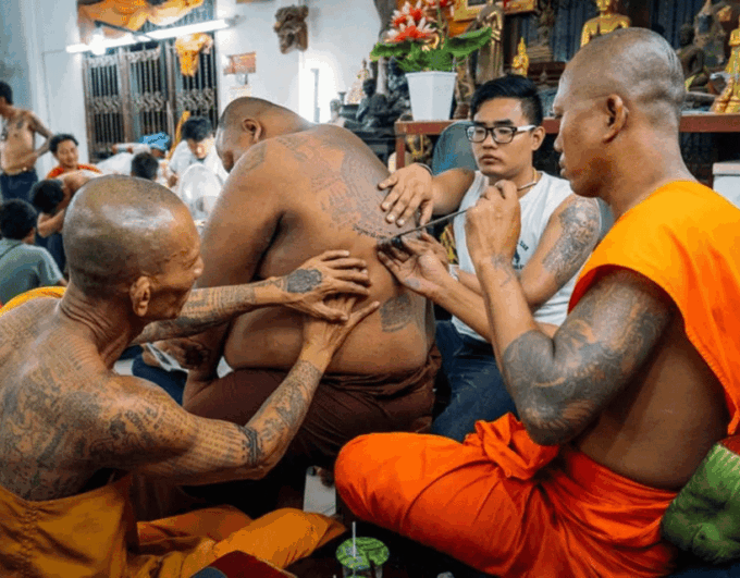 Bangkok Sacred Sak Yant Tattoo Tour - Tips for Participants