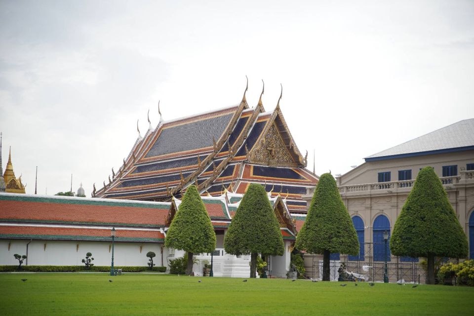 Bangkok Safari: Palace and Temple Tour With Lunch - Key Points