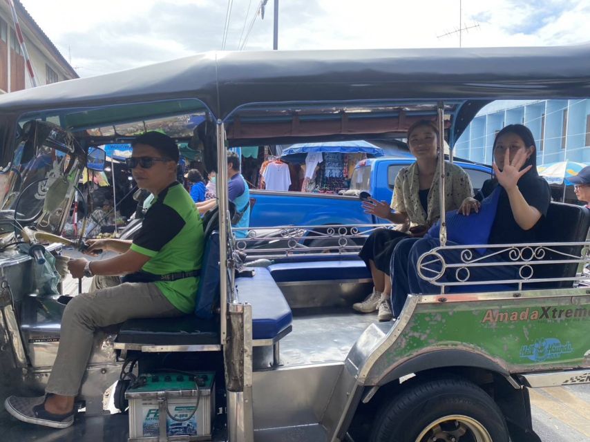 Bangkok Safari: Palace and Temple Tour With Lunch - Booking and Cancellation