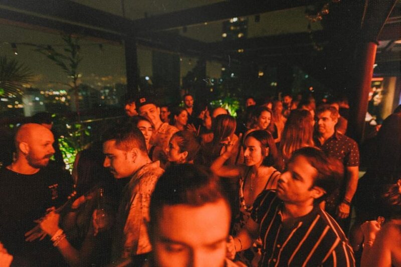 Bangkok: Soi Cowboy, Nana, Soi 11, Rooftops, Clubs & Go Gos - Soi Cowboy: Bangkoks Iconic Red-Light District