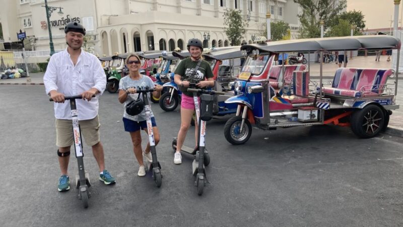 Bangkok: Street Art E-Scooter Tour of Chinatown - Itinerary Highlights