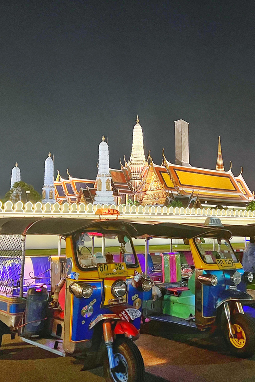 Bangkok Tuk-Tuk by Night With Chinatown Street Food Meal - Chao Phraya Express Boat Ride to Wat Arun