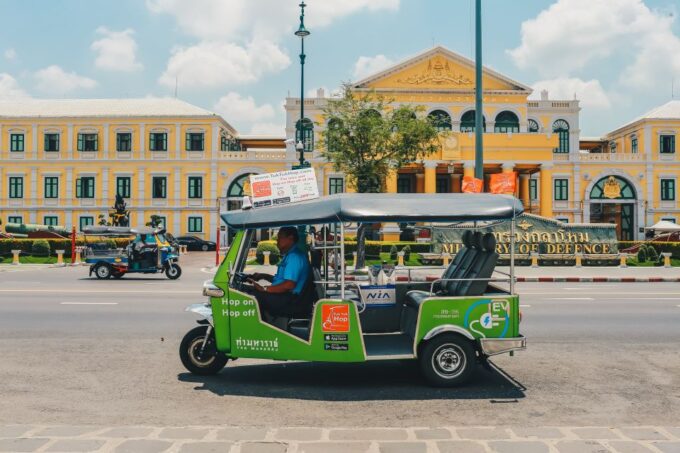 Bangkok: Tuk Tuk Day Pass App & Boat Chao Phraya River - Package Inclusions