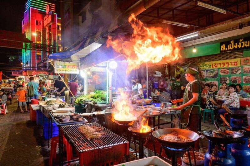Bangkok: TUK TUK Tour Night Life Private With Hotel Pick up - Itinerary Highlights