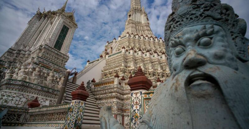 Bangkok: Wat Pho and Wat Arun Guided Walking Tour - Highlights of Wat Pho