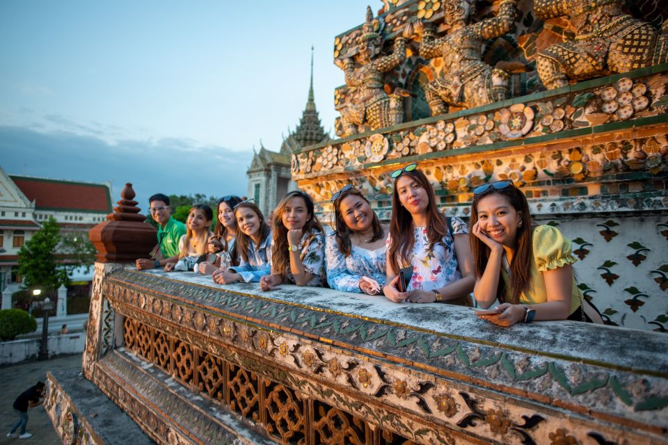 Bangkok: Wat Pho and Wat Arun Guided Walking Tour - Responsible Exploration