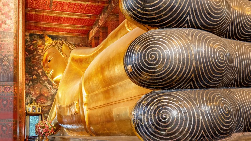Bangkok: Wat Pho and Wat Arun Guided Walking Tour - Attire and Accessories