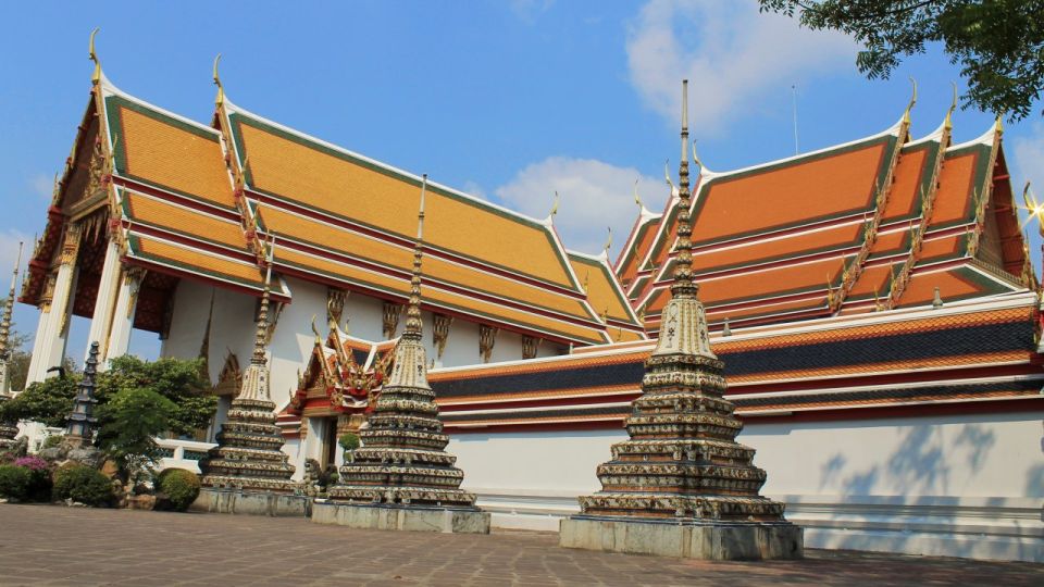 Bangkok: Wat Pho & Wat Arun Half-Day Private Walking Tour - Boat Ride Along the Chao Phraya River