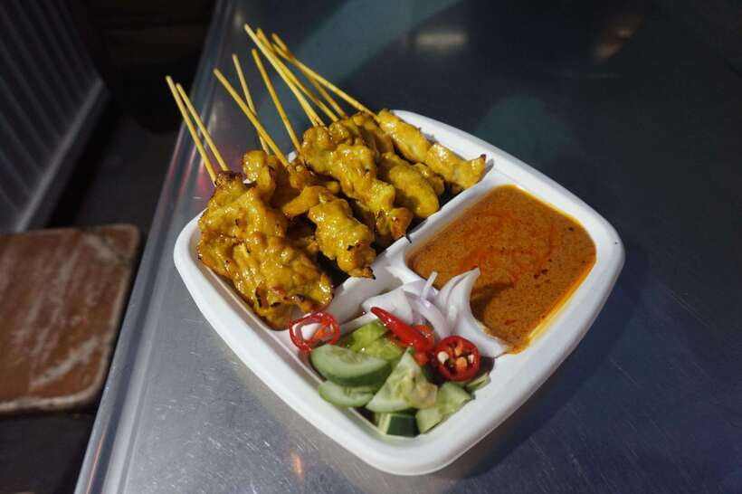 Bangkok's Local Hidden Sightseeing Walking Tour + Food Tour - Frequently Asked Questions