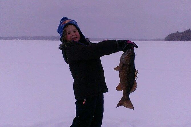 Bangor, Maine Icefishing Experience - Meeting Point and Logistics