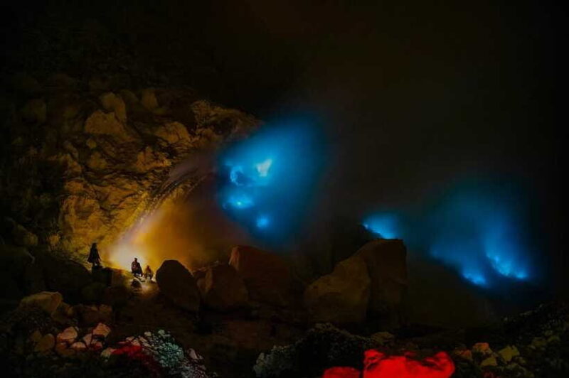 Banyuwangi/Bali: Mt Ijen Sunrise & Blue Flame in Guided Tour - Who Should Consider This Tour?  