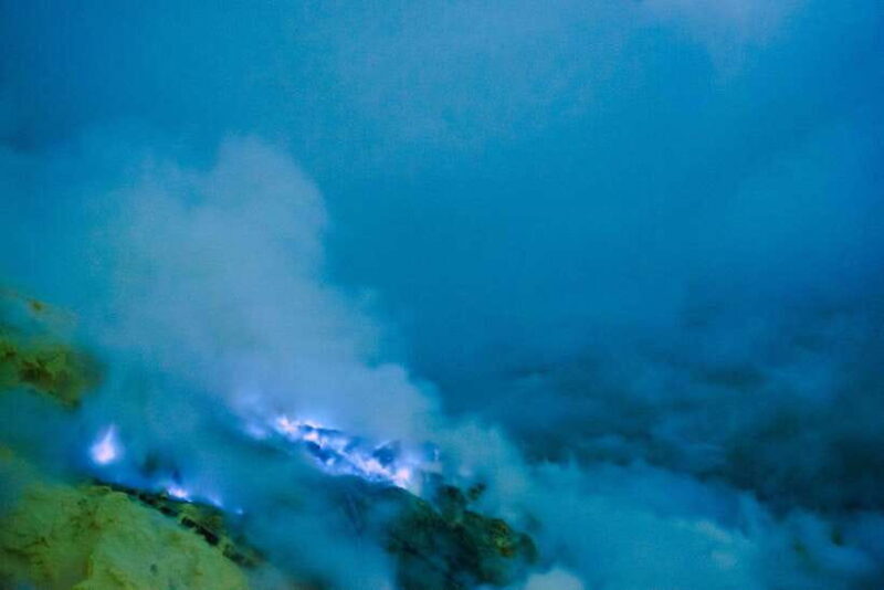 Banyuwangi/Bali: Mt Ijen Sunrise & Blue Flame in Guided Tour - Final Thoughts  