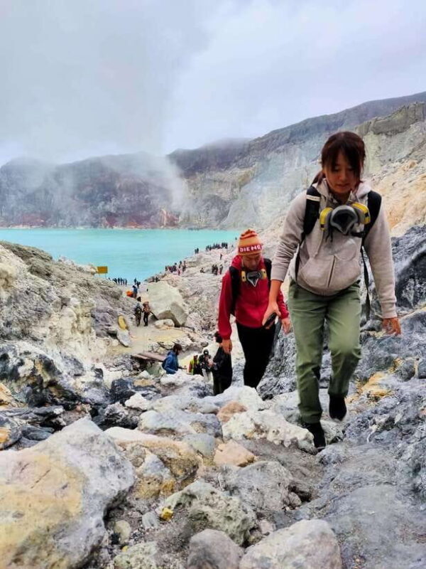 Banyuwangi : Mt Ijen, Blue Fire & Panoramic with local guide - FAQs