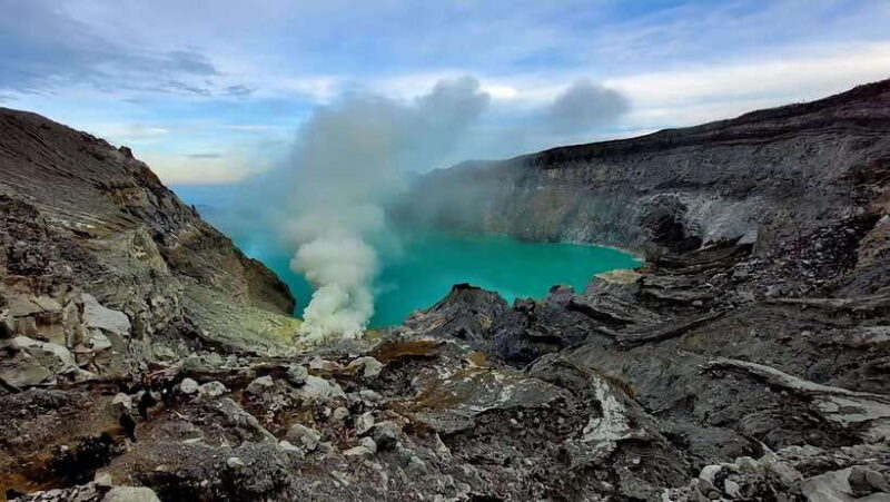 Banyuwangi : Mt Ijen with Local guide and Transfer Service - The Experience: What Travelers Say